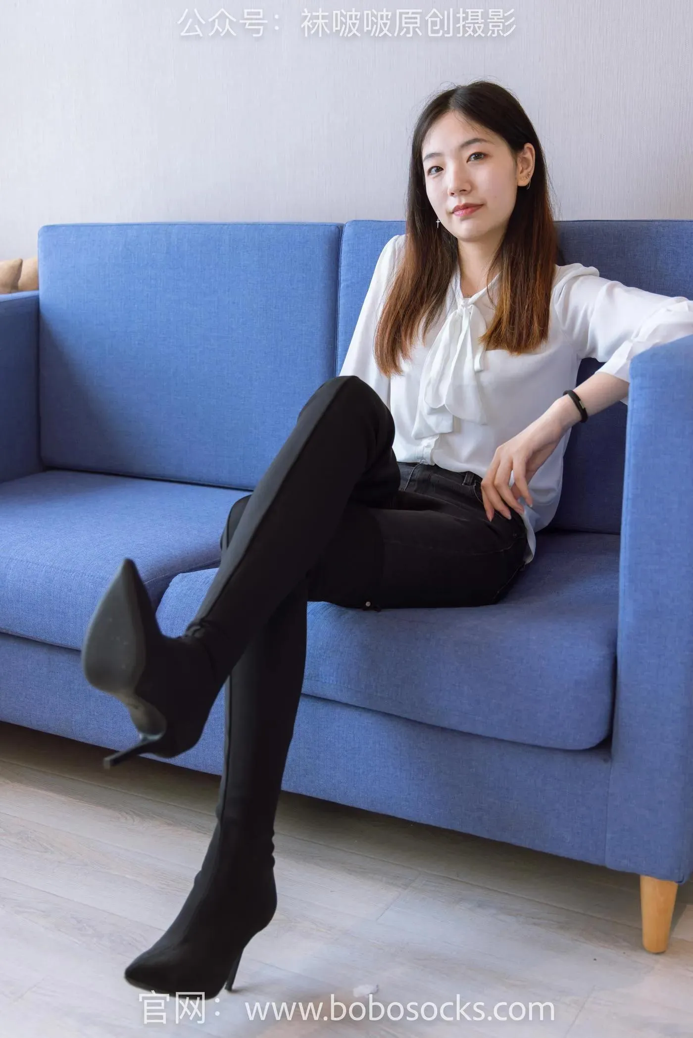[BoBoSocks袜啵啵]NO.158 小甜豆-高跟长靴、白棉袜、裸足 [136P]插图1